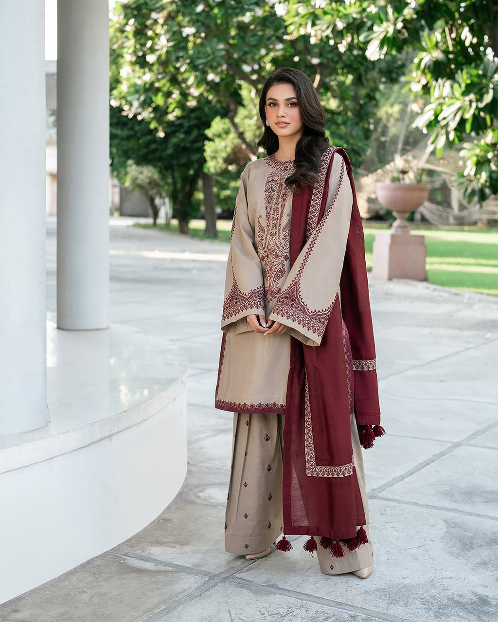 Zara embroidered 3pcs