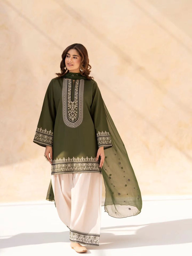 Reet-Riwaaj Gulnar embroidered 3pcs