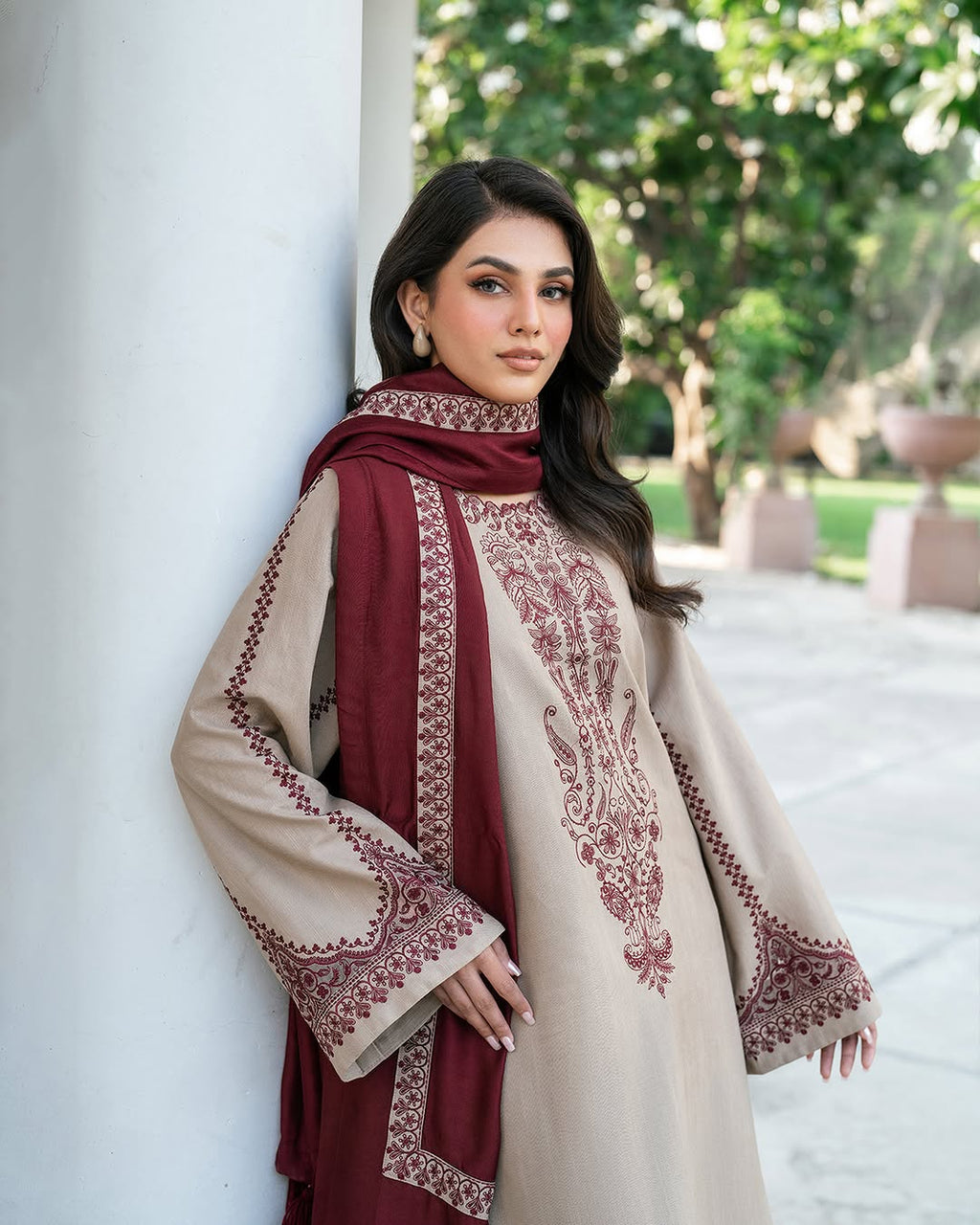 Zara embroidered 3pcs