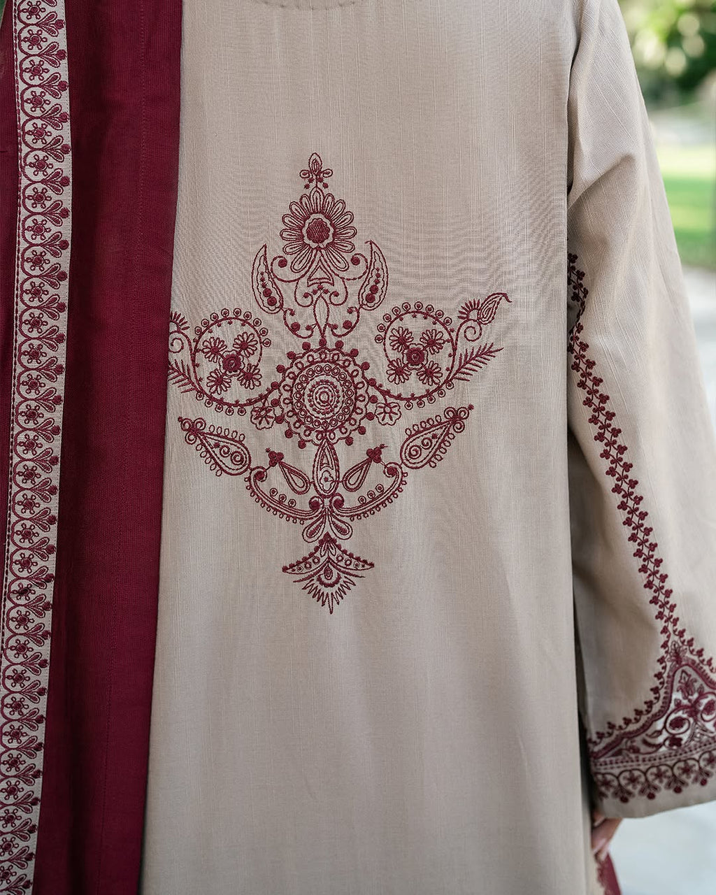 Zara embroidered 3pcs