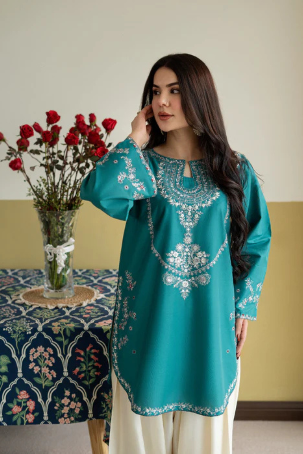 Lawn Cotton Jasmin Embroidered 2pcs