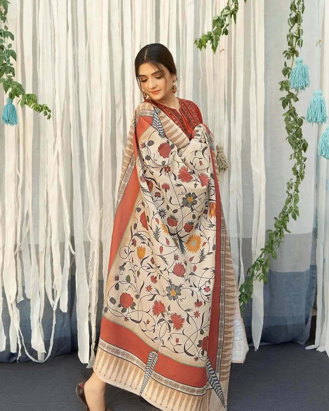 Ayat Embroidered 3pcs